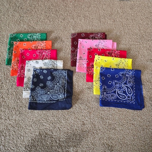 Colorful Bandana Set - Picture 1 of 5